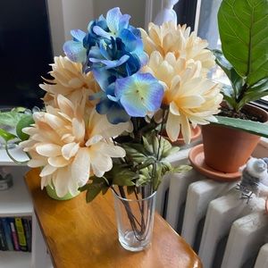 Assortment of fake/faux flowers